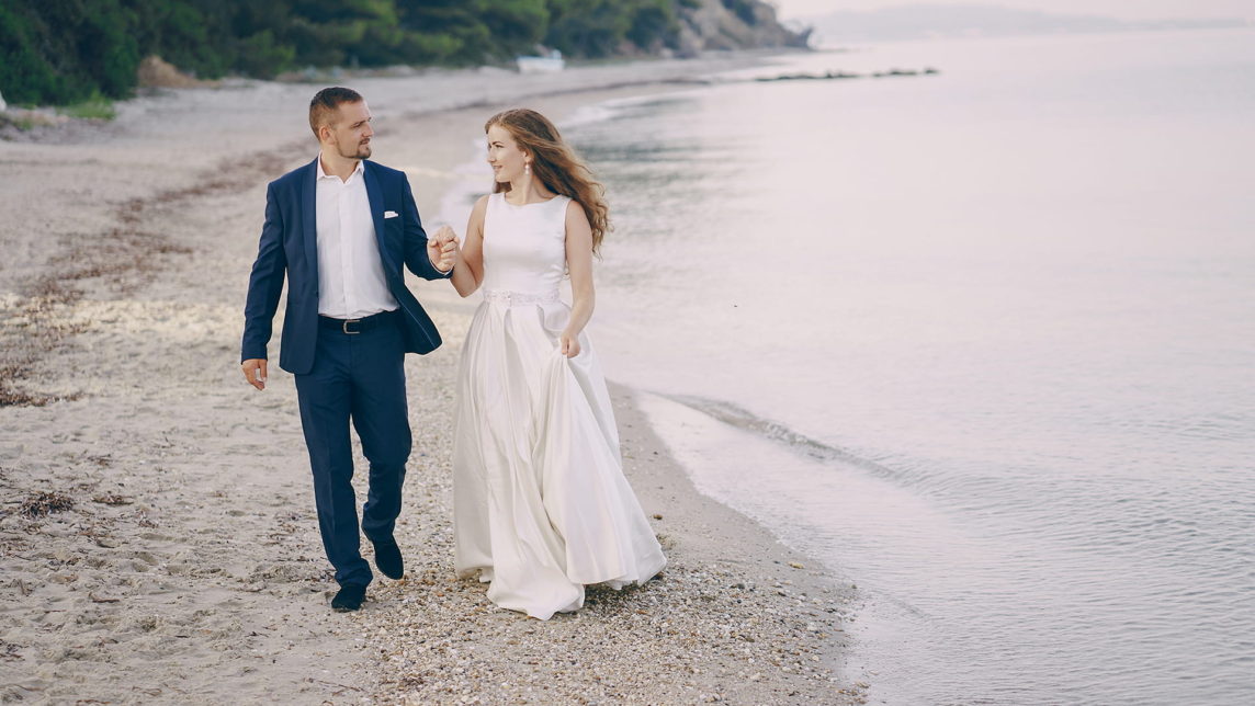 Alice & Gregor: Gorgeous Outdoor Wedding at Caribbean
